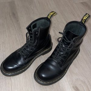 Doc Martens Combat Boots